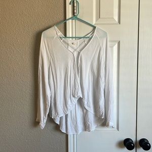 White cross-cross front silence noise long sleeve